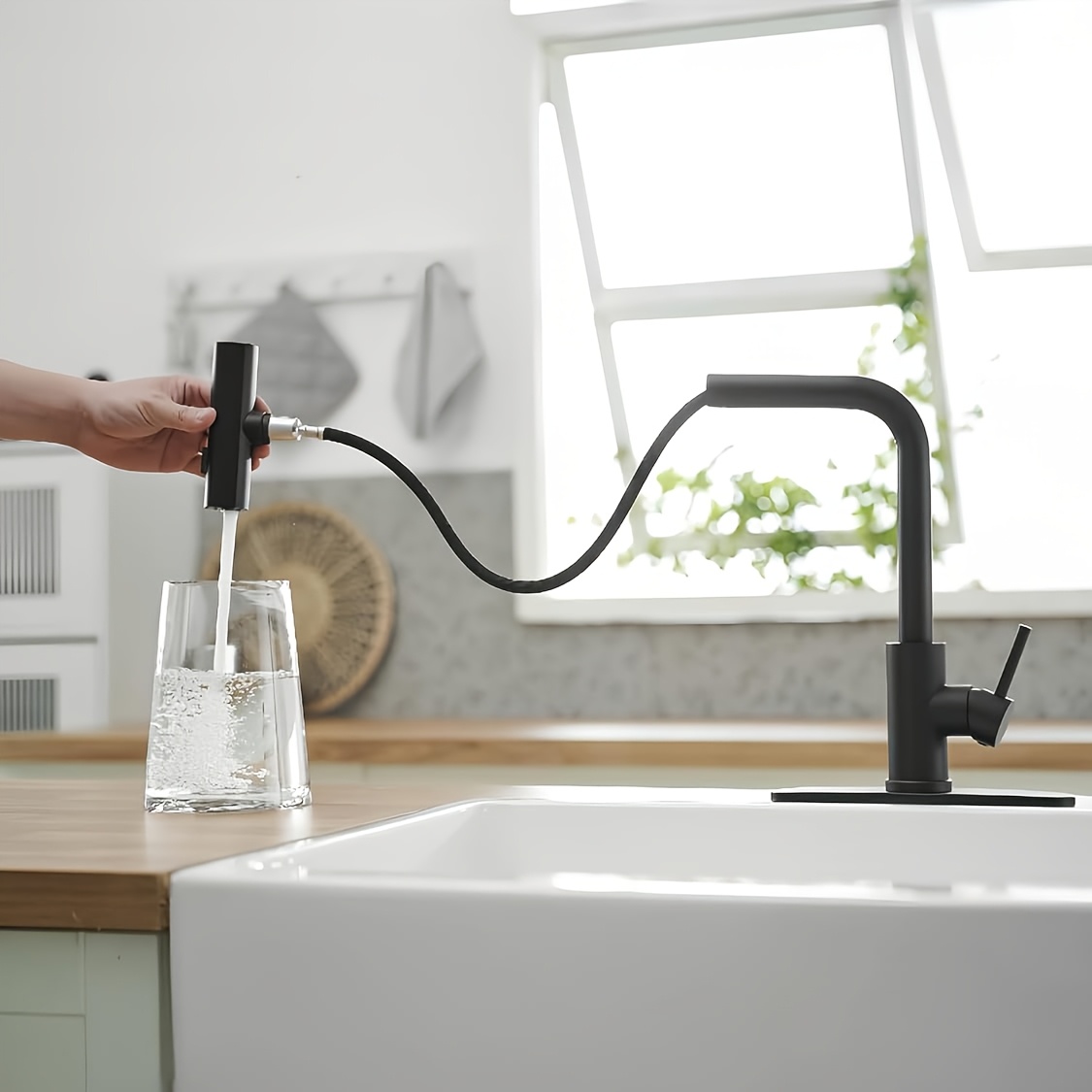 1 PC Black Kitchen Faucet With - Commercial Kitchen Faucets reseña y precio